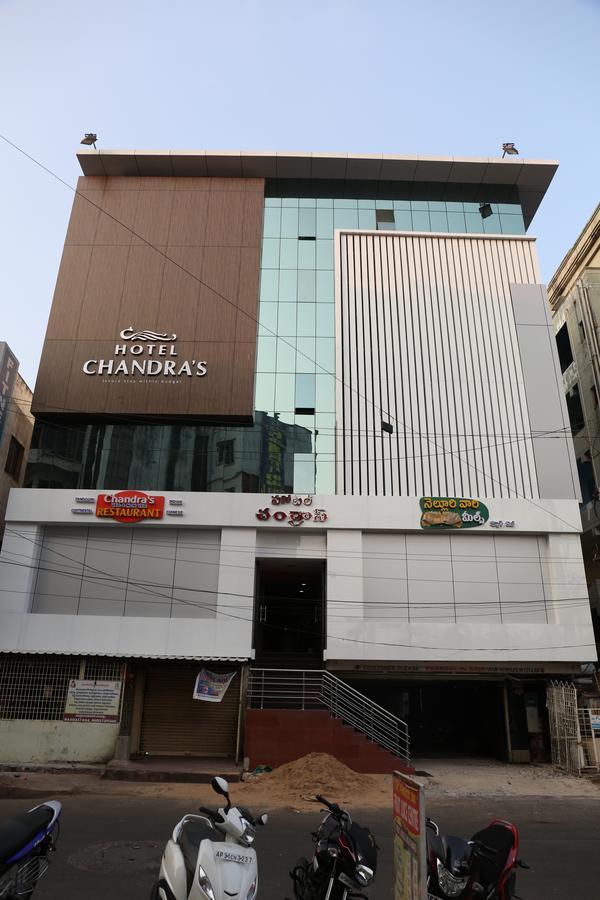 Hotel Chandra's Visakhapatnam Exteriör bild